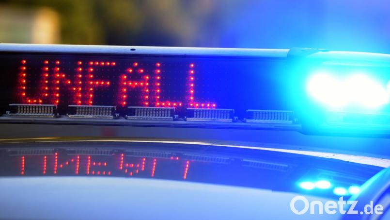 Die Autobahn wurde für rund eine Stunde gesperrt. (Symbolbild) Bild: Stefan Puchner/dpa