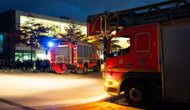 BBL: Halle evakuiert! Feuerwehr rückt bei Hamburg Towers an | Sportmix