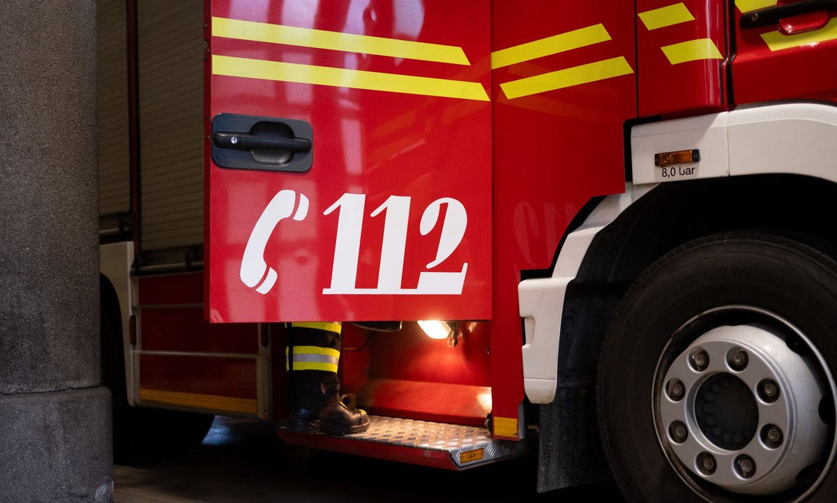 Auto fährt mit Katze im Radkasten von Hannover nach Bochum