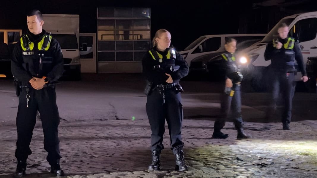 Hamburg: Zwei Männer niedergeschossen! Großeinsatz mit Hubschrauber | News