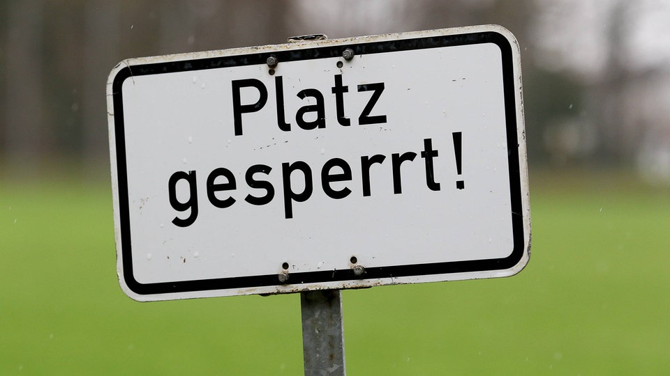 Regionalliga: Chemie-Spiel in Berlin fällt aus - Sportchef stinksauer