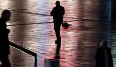 Mehr als die Hälfte der Frauen in Deutschland fühlt sich laut einer Umfrage an öffentlichen Orten