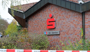 Bochumer erlebt Schock bei Sparkasse: „Sie sind offiziell für tot erklärt worden“
