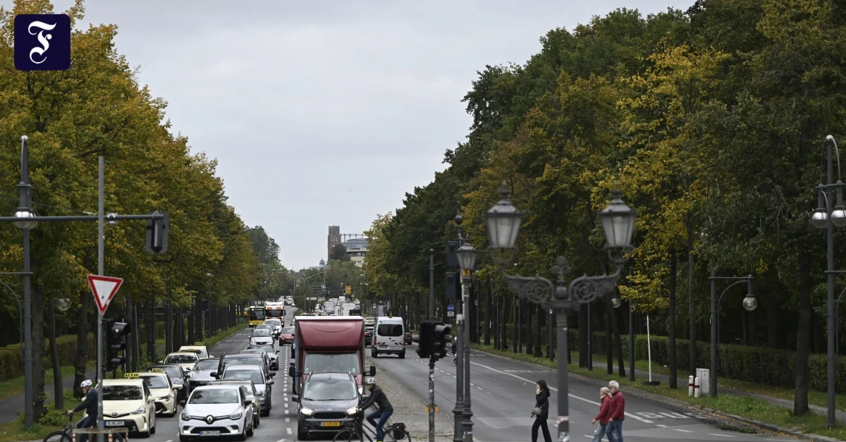 Hofjägerallee in Berlin wird Helmut-Kohl-Allee