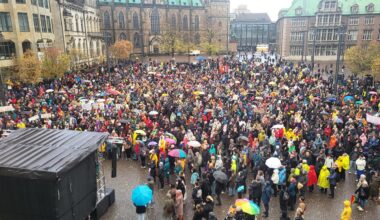 2.000 Menschen bei Demo "Wir alle sind das Stadtbild" in Bremen