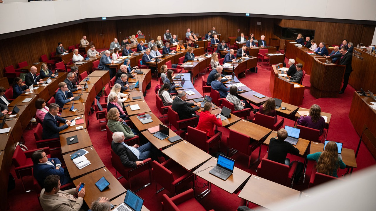 Fraktionslose Bremer Politiker schließen sich in Bürgerschaft zusammen