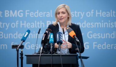 Ministerin Warken sieht „No-go-Areas“ für Frauen