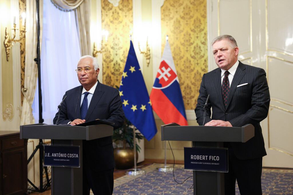 EU-Ratspräsident António Costa und der slowakische Regierungschef Robert Fico. im Sept 2025