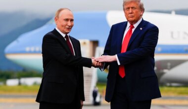 Ukraine-Krieg - Medien: Putin verlangte in Trump-Anruf Kontrolle über Donezk - Politik