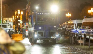 Berlin: Polizei bricht Einsatz gegen Hamas-Fans ab, weil es regnet | Regional