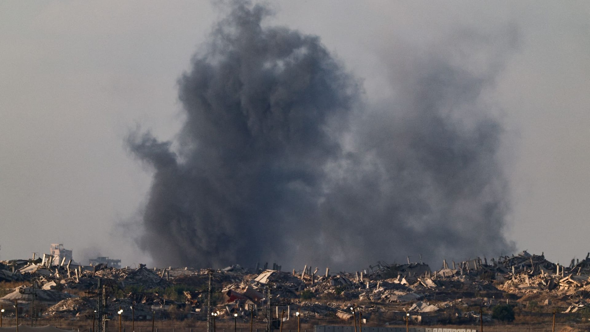 Chan Junis: Hier fliegt Israel erneut Luftangriffe.