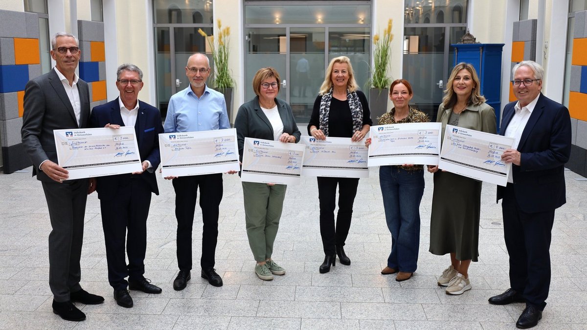 Kreis Herford: Volksbank spendet 24.000 Euro