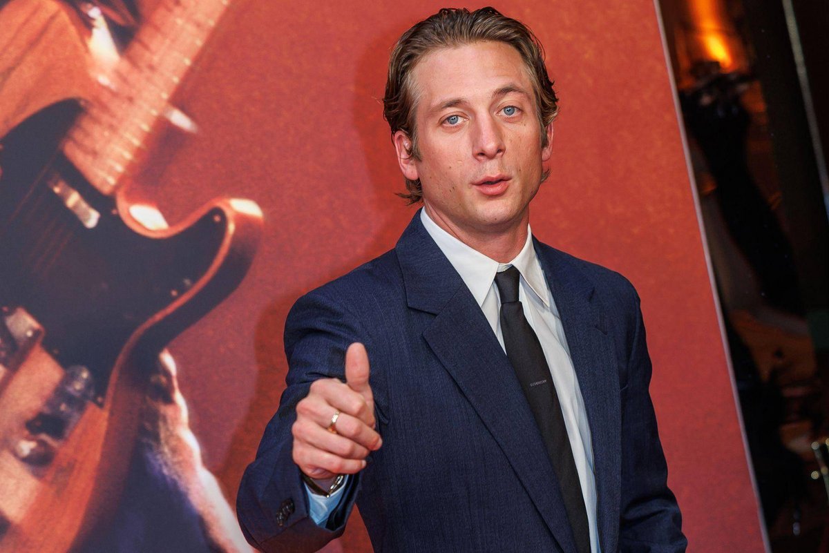 Berlin | Jeremy Allen White feiert neuen Springsteen-Film in Berlin