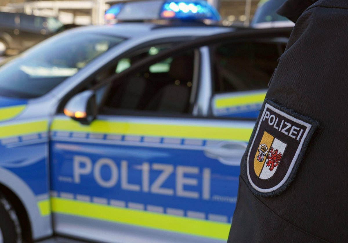 Güstrow | Polizei sucht in Wald in Mecklenburg-Vorpommern nach Jungen