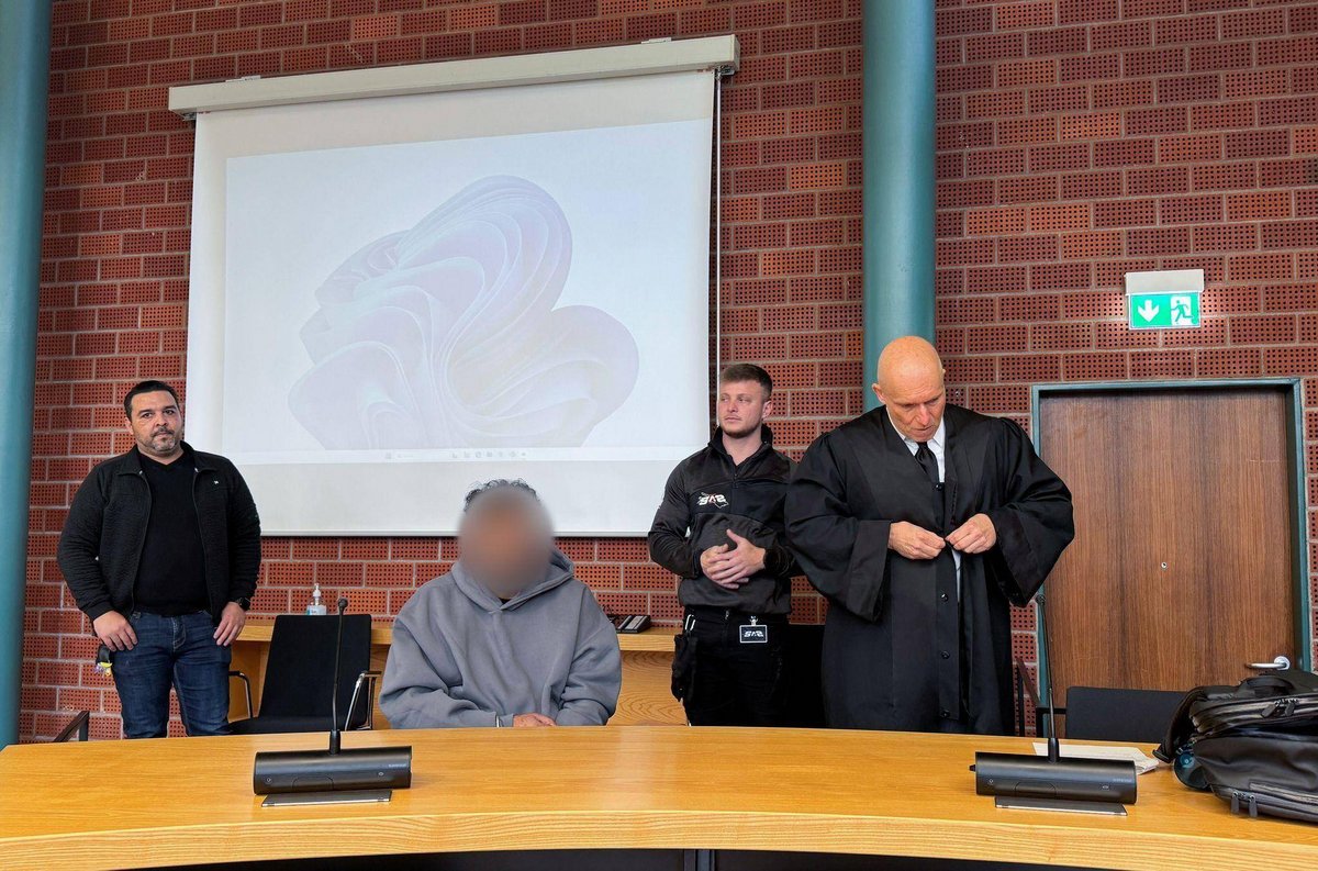 Konstanz | Mehr als 70 Mal zugestochen: Mann gesteht vor Gericht