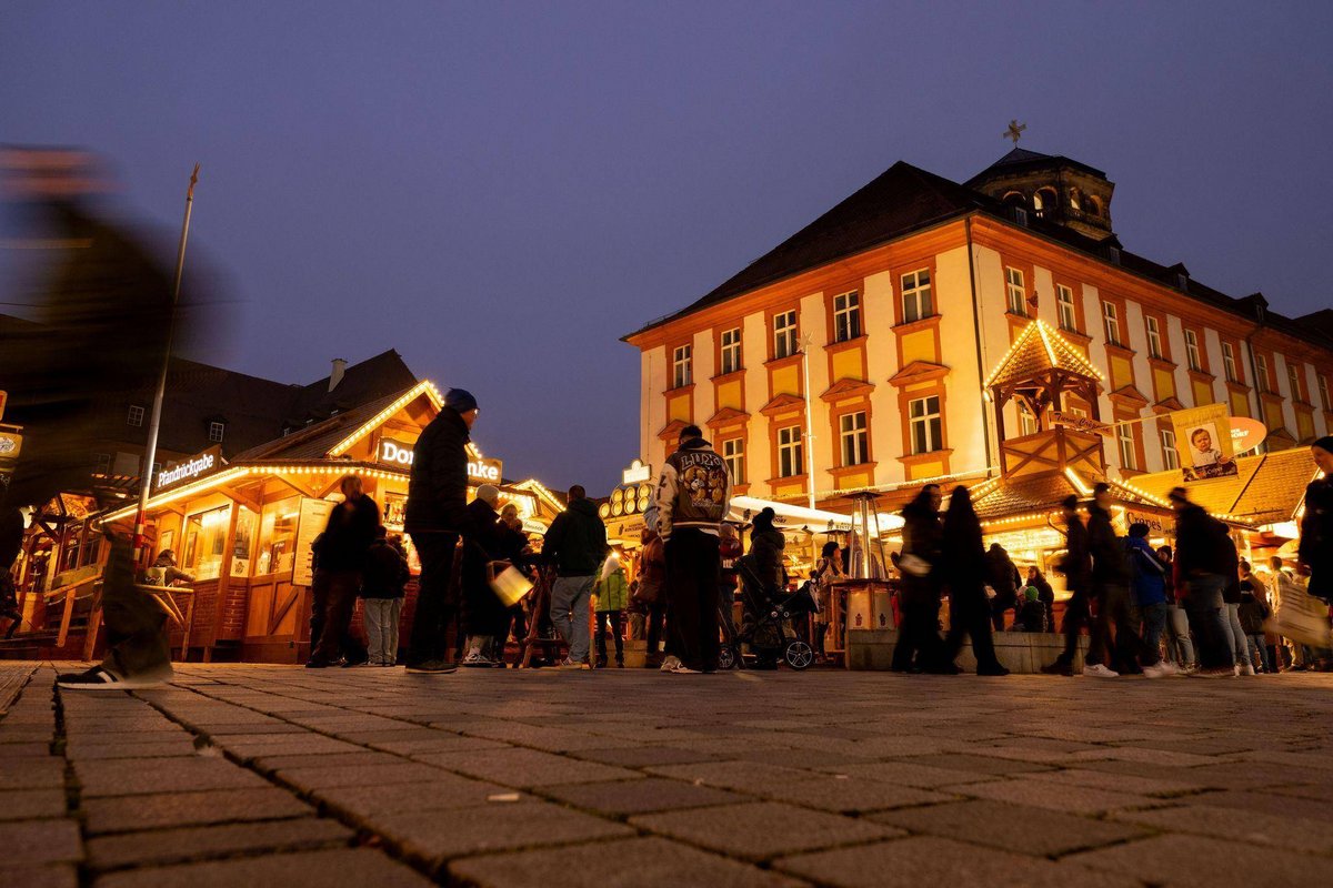 Bayreuth | Weihnachtsmarktsaison geht mit «Winterdorf» los