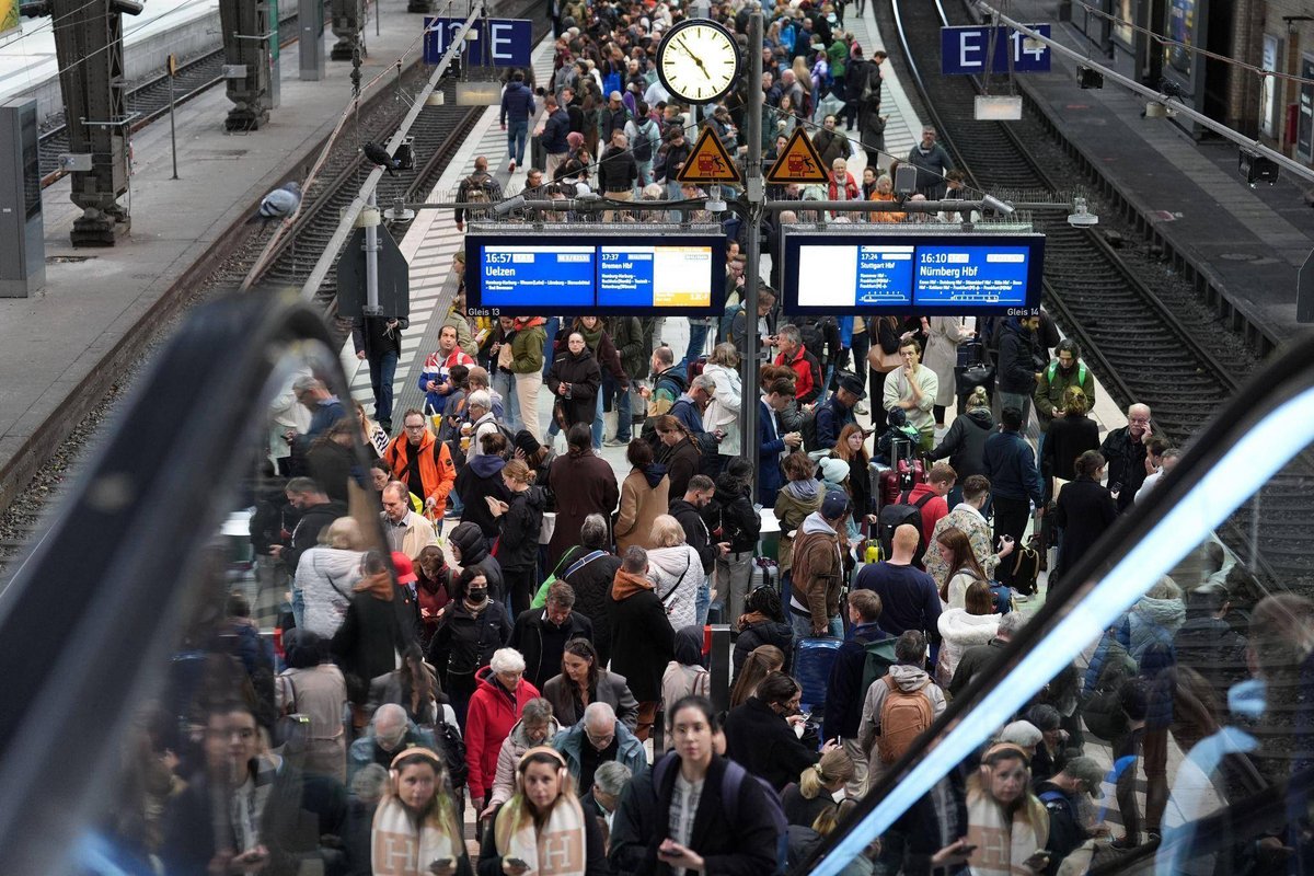 Hamburg | Zugverkehr am Hamburger Hauptbahnhof läuft wieder