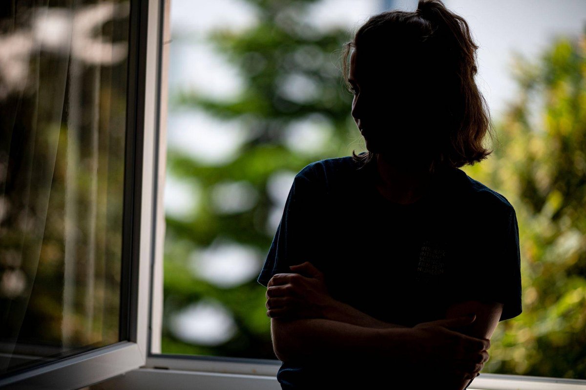 Paris | OECD-Studie warnt: Einsamkeit unter Jungen und Alten wächst