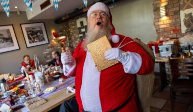 Düsseldorf | Die Ho-Ho-Hochschule: Hier werden Weihnachtsmänner gemacht