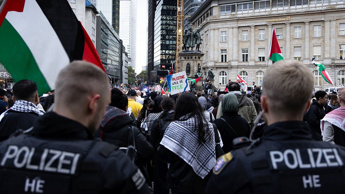 Frankfurt akzeptiert Pro-Palästina-Demo mit Einschränkungen