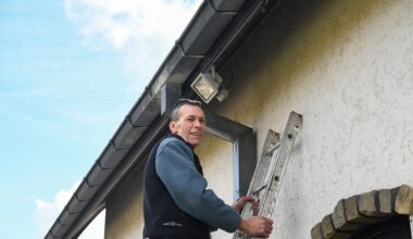 Gegen Licht vom Bewegungsmelder helfen Rollos