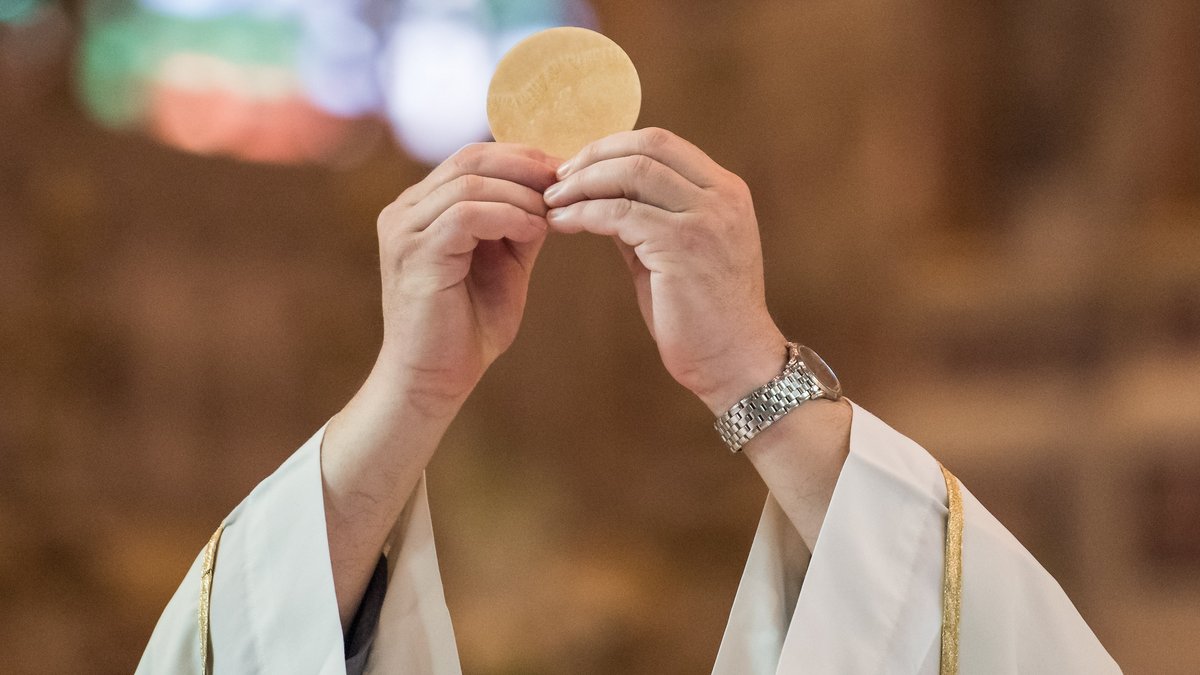 und-Leben.de - Theologin aus Duisburg-Essen: Eucharistiefeier fehlt persönliche Begegnung