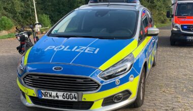 Polizei-Streifenwagen verunglückt in Bielefeld-Brackwede - Radio Gütersloh