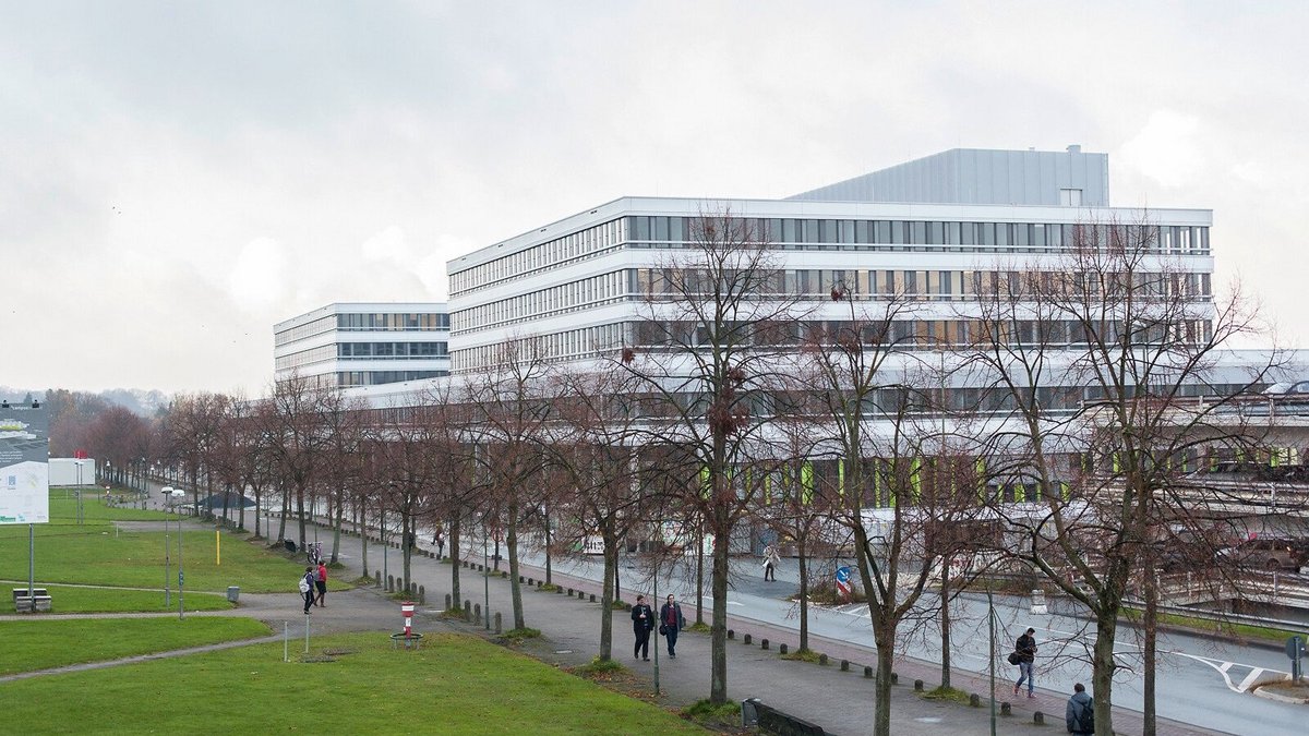 Bielefeld: Uni-Betrieb läuft nach Brand weiter