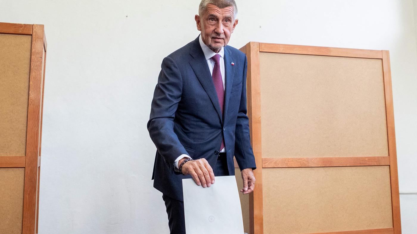 Partei von Rechtspopulist Babis gewinnt
