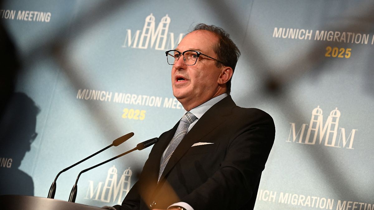 Bundeswehr hilft in Bayern: Dobrindt will mit Abwehrzentrum Drohnen-"Wettrüsten" gewinnen