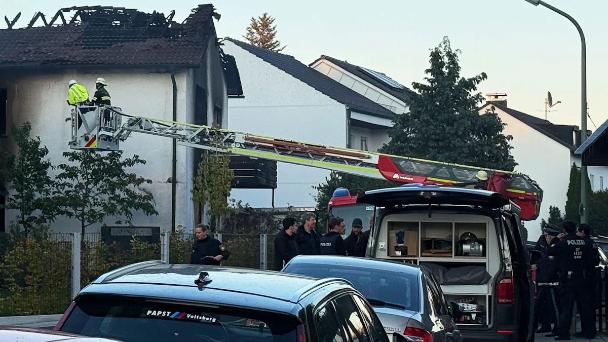 Nach Bombendrohung gegen Oktoberfest: Neue Briefe des Täters aufgetaucht - Polizeieinsatz in München - München