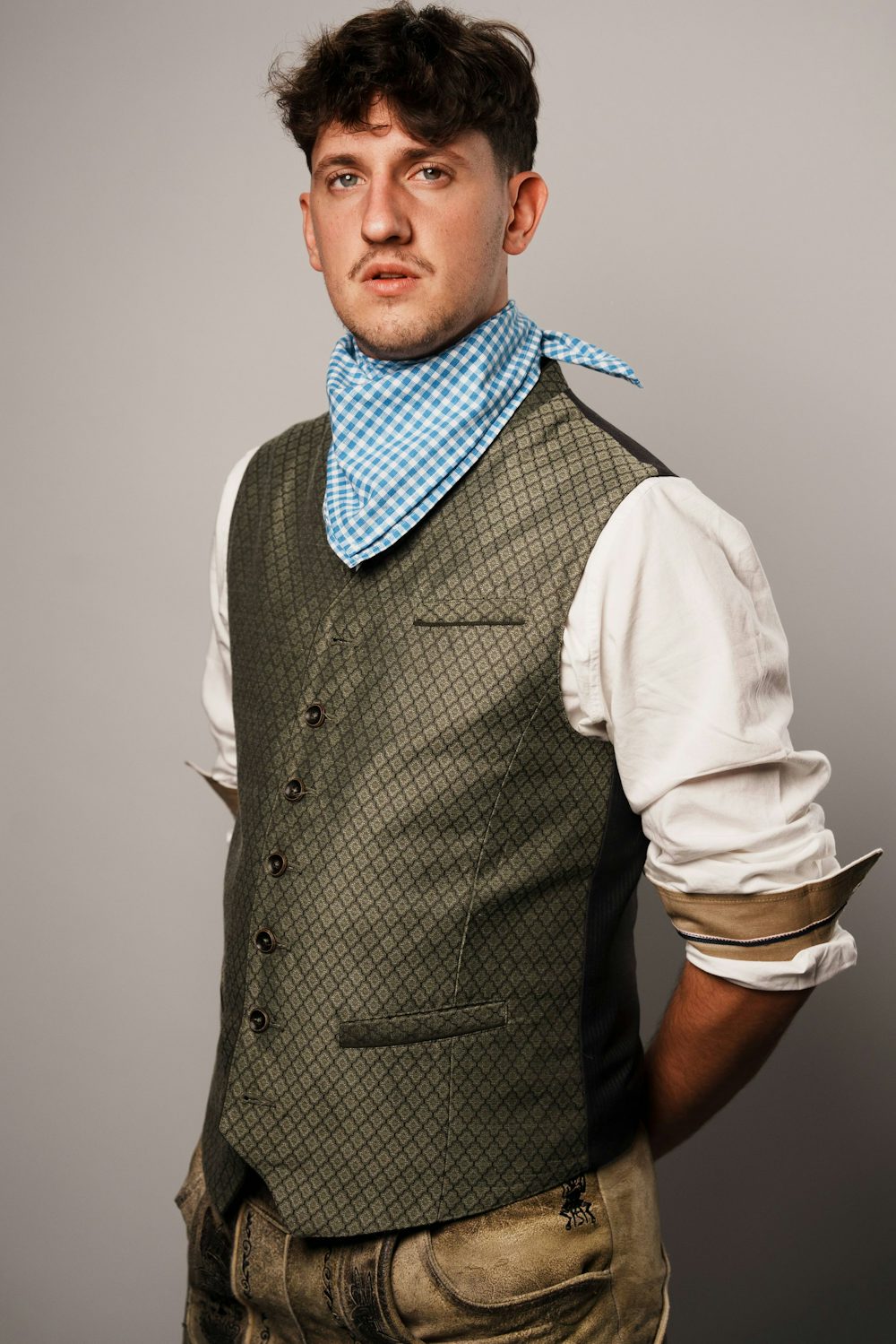 Heimatverbunden zeigt sich der Oberpfälzer Rapper Tream mit seinem Outfit bei den Konzerten.