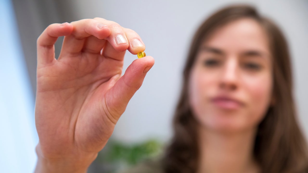 Vitamin D: Kann es Krebs stoppen? Medizinerin klärt auf | Leben & Wissen