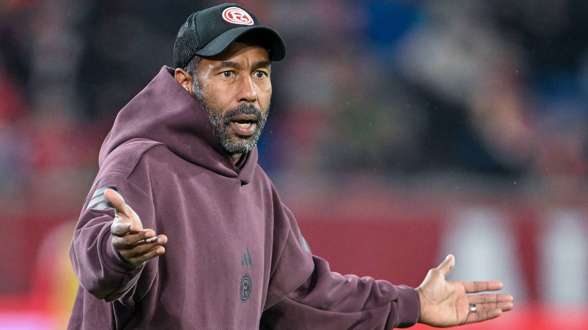 Daniel Thioune: Der Düsseldorfer Trainer verlor am Freitag gegen den 1. FC Nürnberg.
