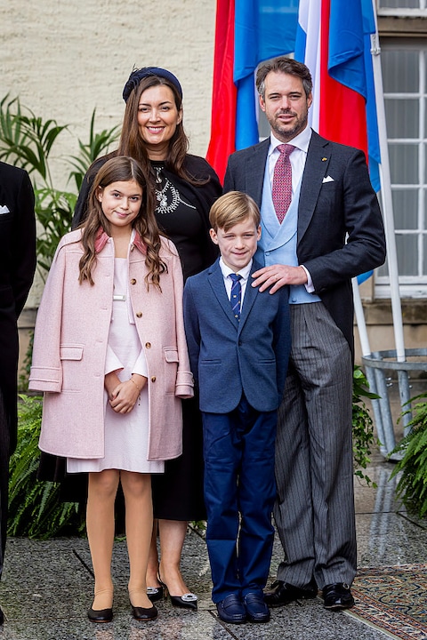 Das neue Familienfoto zeigt: Prinzessin Amalia und Prinz Liam sind ganz schön groß geworden.
