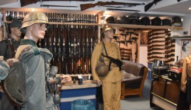 Remscheid: Polizei entdeckt riesiges Waffenarsenal - Panorama