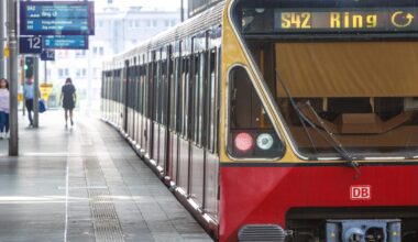 Polizeibekannter Mann greift Rollstuhlfahrer mit Eisenstange an