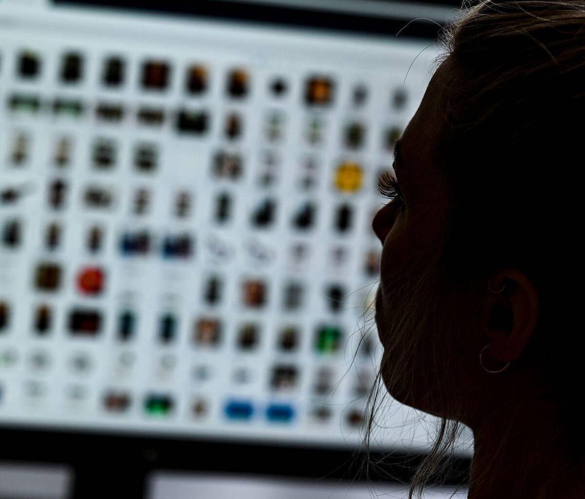 Kinderschutzbund: Mehr Missbrauchsbilder im Netz löschen