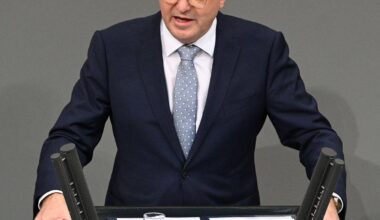 Einbürgerung frühestens nach fünf Jahren