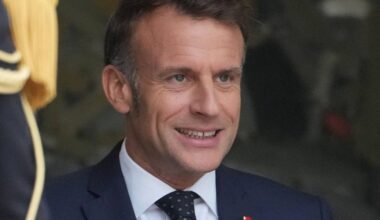 Frankreich erwartet Macrons Entscheidung zum Premier