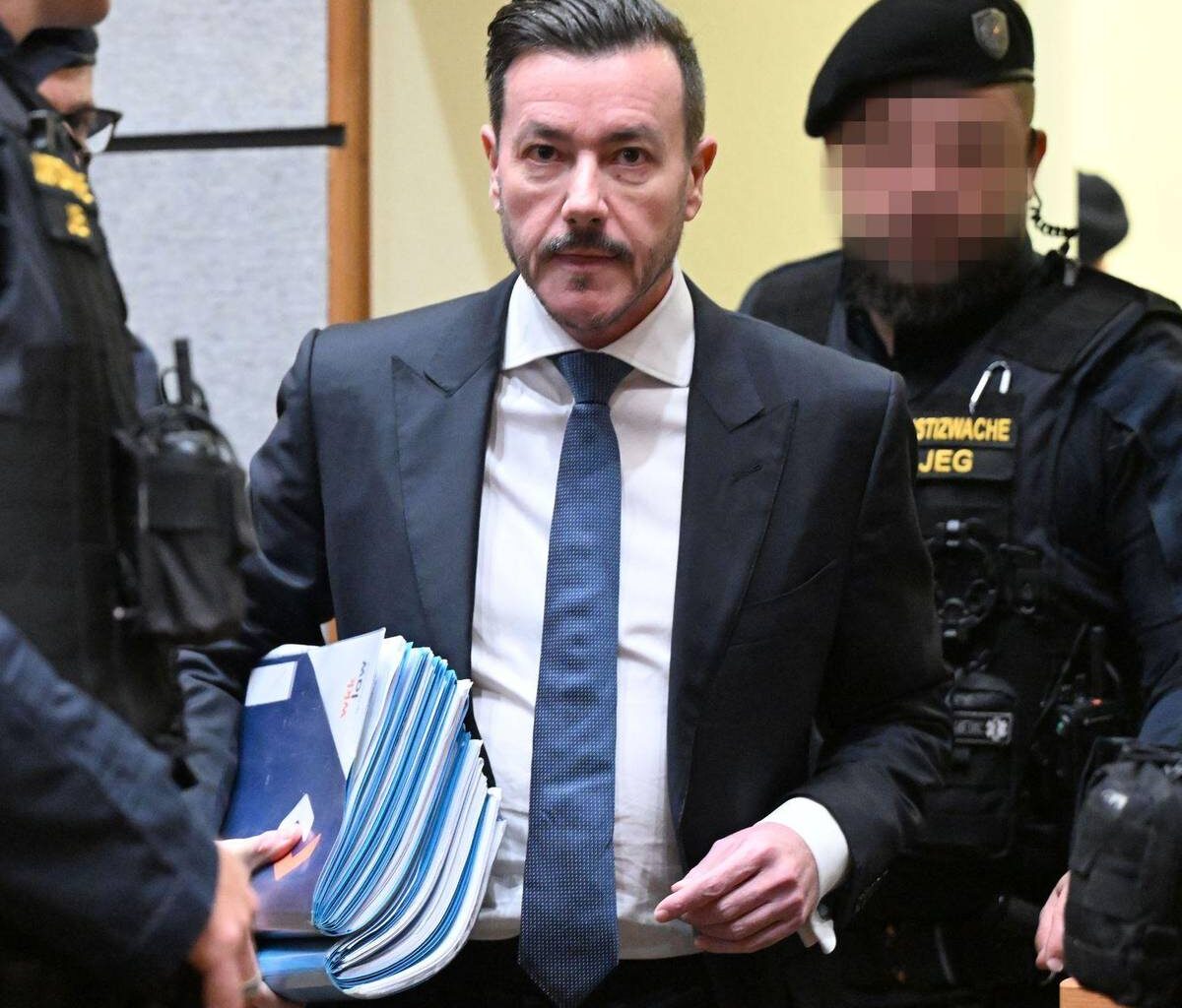 Zwei Jahre Haft für Investor Benko