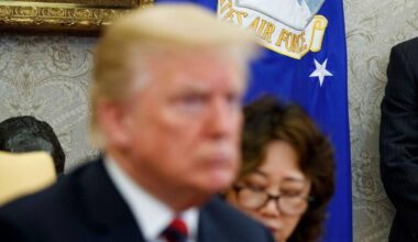 Prominenter Trump-Kritiker John Bolton angeklagt