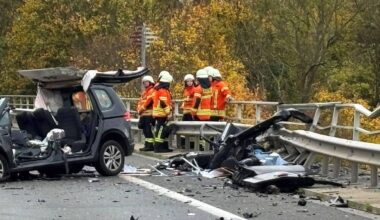 Auto stürzt nach Unfall in Mittellandkanal - drei Tote
