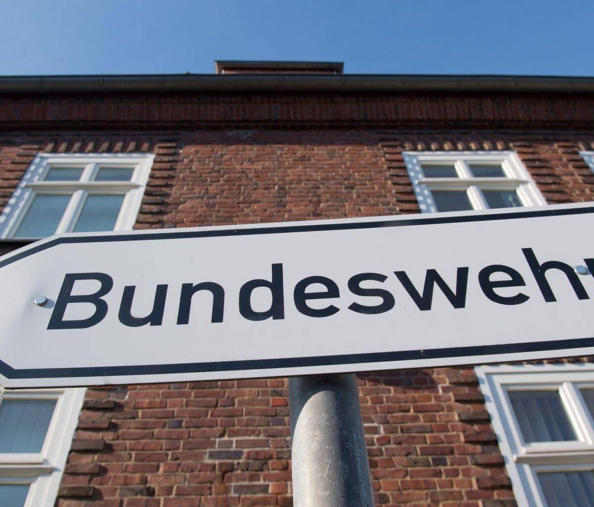 Ministerium: Umwandlung von 200 Militär-Standorten gestoppt