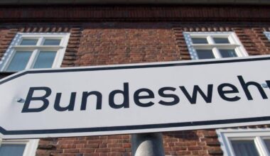 Ministerium: Umwandlung von 200 Militär-Standorten gestoppt