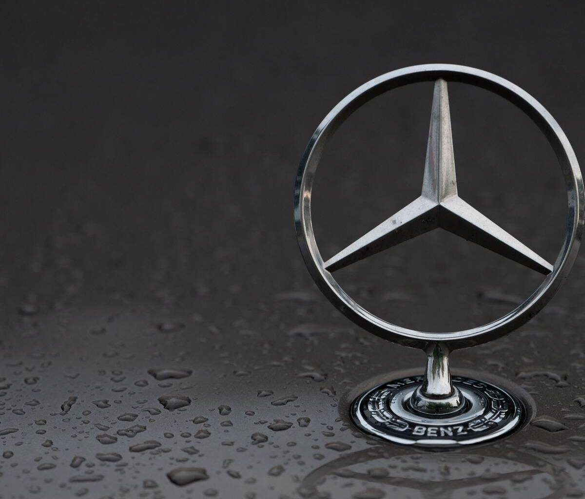 Neuer Rückschlag für Mercedes: Gewinn bricht ein