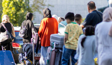 Aus Pakistan: Trotz gestoppten Aufnahmeprogramms – Afghanen reisen nach Deutschland aus