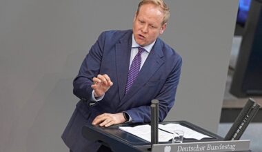 Vorwürfe der Ehefrau: Bundestag über Ermittlungen gegen CDU-Politiker Tilman Kuban informiert