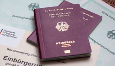 Migration: Unionspolitiker stellen die doppelte Staatsbürgerschaft in Frage