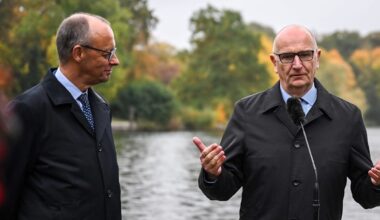 Debatte über Zusammenarbeit: „Begrüßen es, wenn unsinnige Brandmauer endlich fällt“ – BSW steht hinter Woidkes AfD-Vorstoß